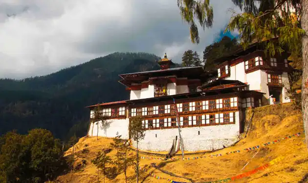 bhutan tour price list from kolkata