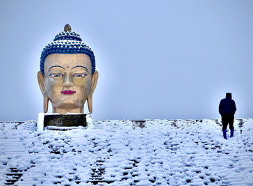 book bhutan tour packages from Surat and explore Thimphu